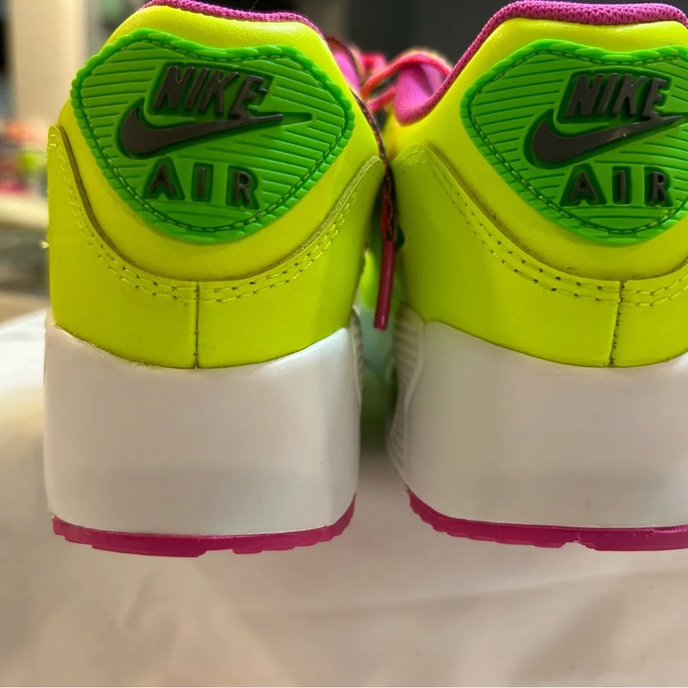 Air Max 90 “Volt Fire Pink” Green Strike/Multi colored - Picture 6 of 9